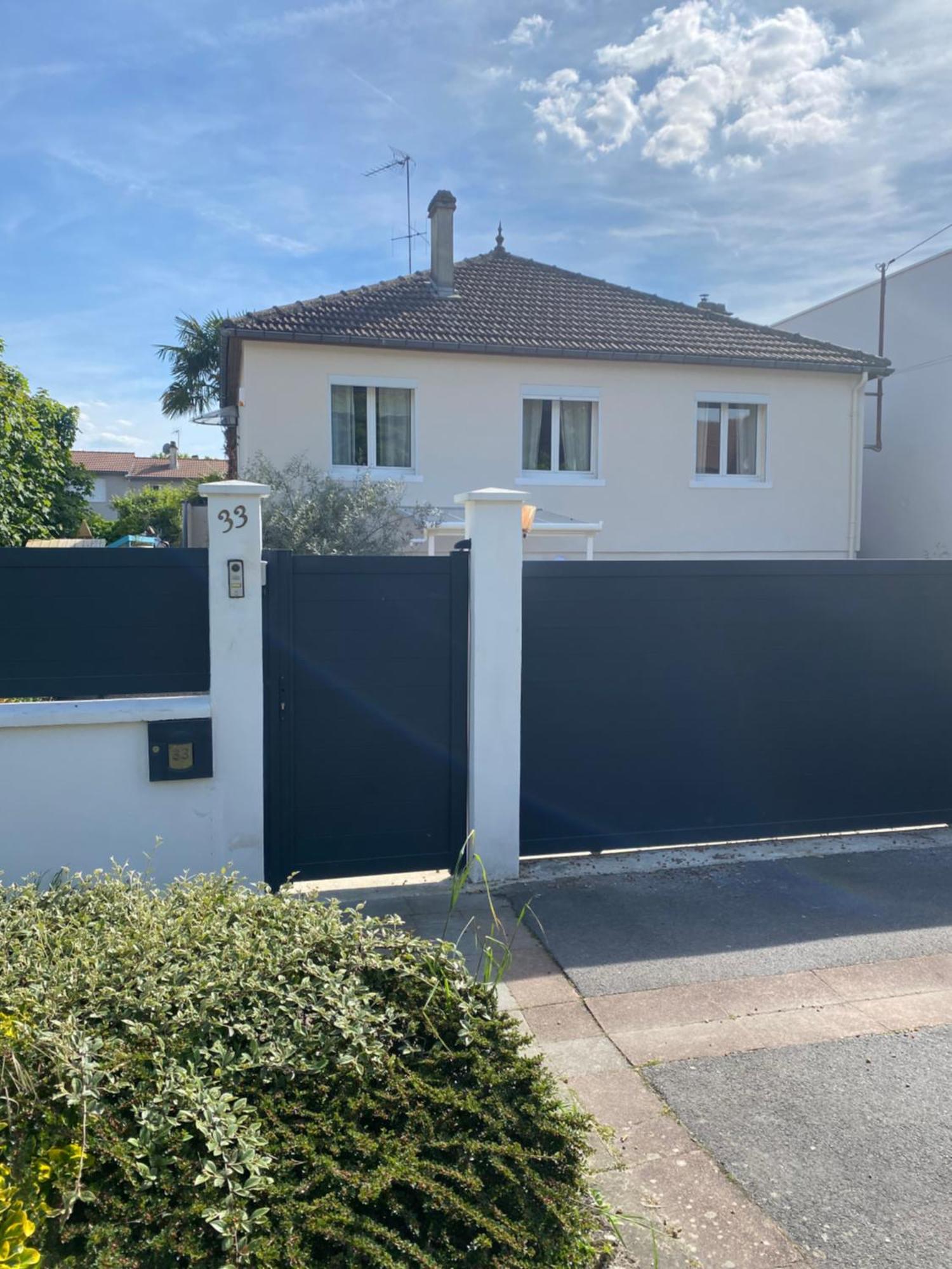Appart Studio Rdc De Maison Avec Exterieur Proche Reims Tinqueux Eksteriør bilde