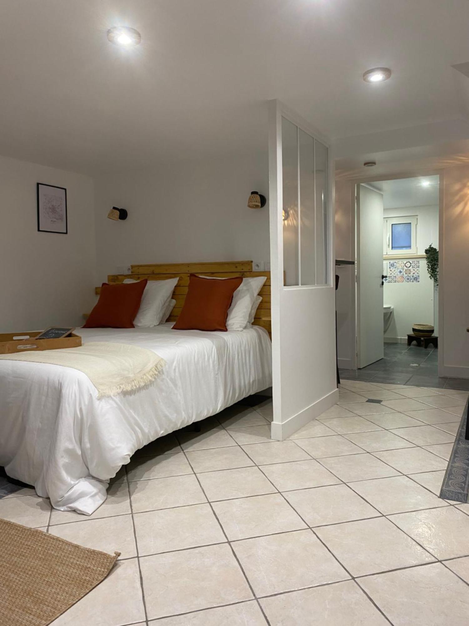 Appart Studio Rdc De Maison Avec Exterieur Proche Reims Tinqueux Eksteriør bilde